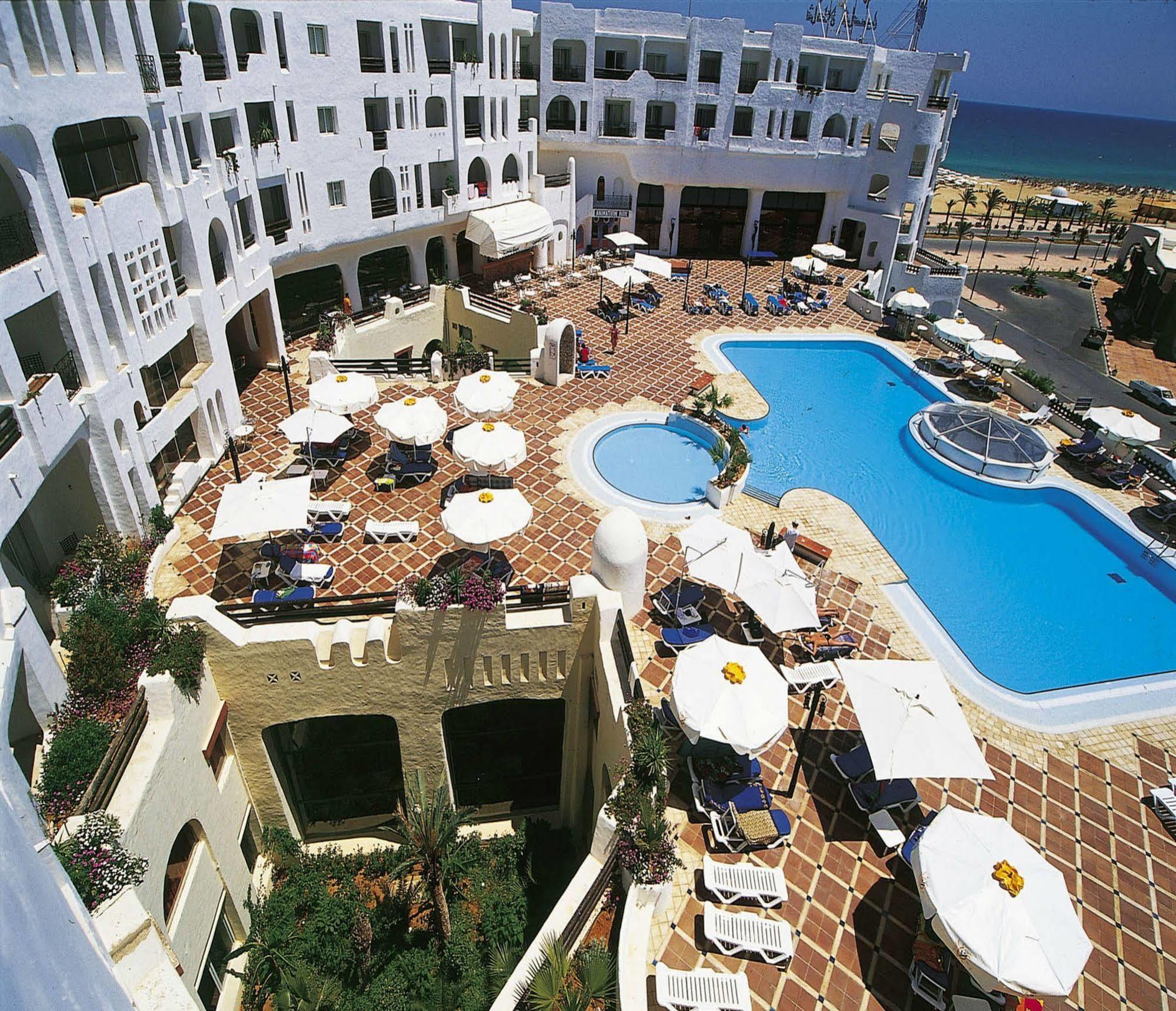 Yasmine Beach Hotel Exterior photo